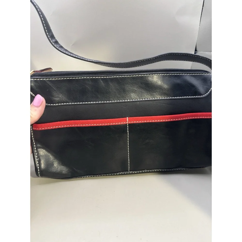 Liz Claiborne liz claiborne